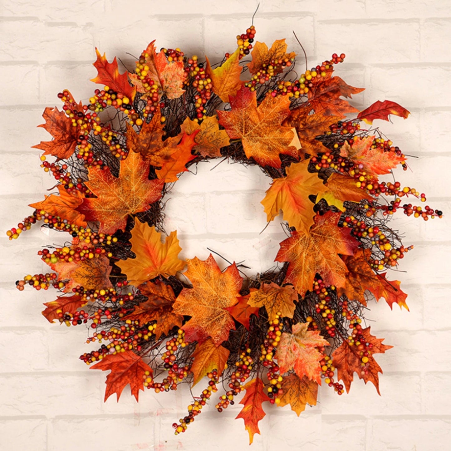 Artificial Berries Maple Leaf Garland Wreath Hanging Decor for Christmas and Thanksgiving Celebrations