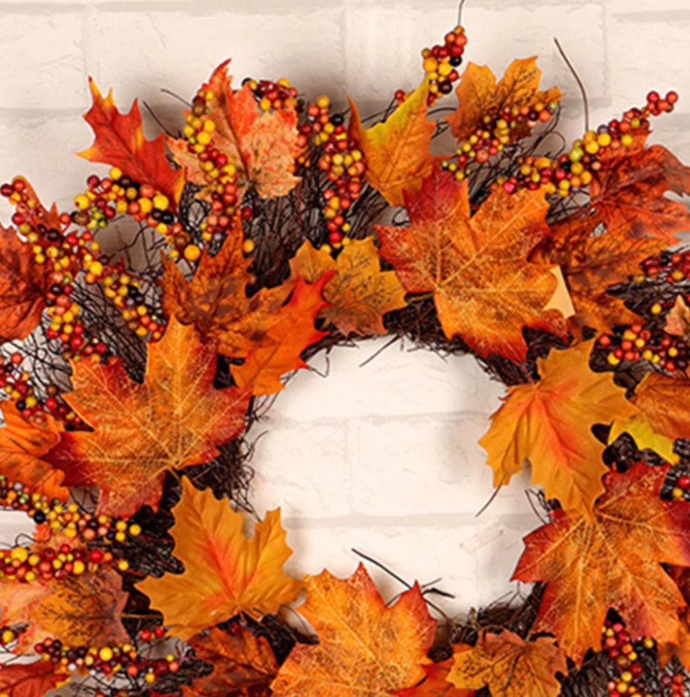 Artificial Berries Maple Leaf Garland Wreath Hanging Decor for Christmas and Thanksgiving Celebrations